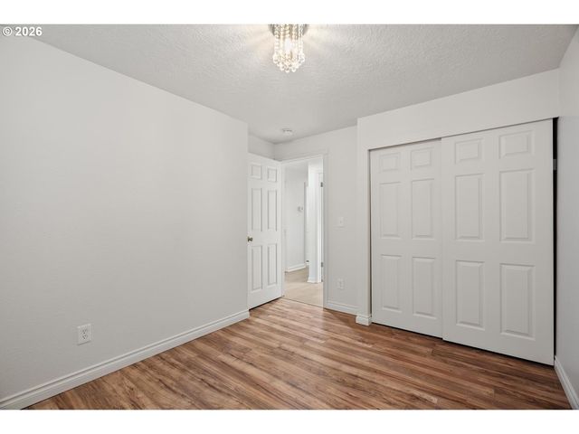 17040 Sw OAK St, Beaverton, OR 97007