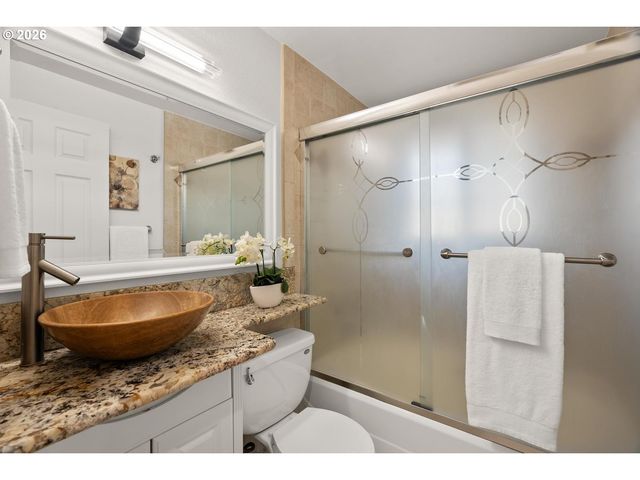 17040 Sw OAK St, Beaverton, OR 97007