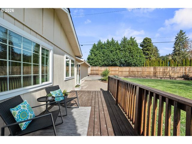17040 Sw OAK St, Beaverton, OR 97007