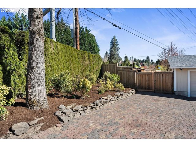 17040 Sw OAK St, Beaverton, OR 97007