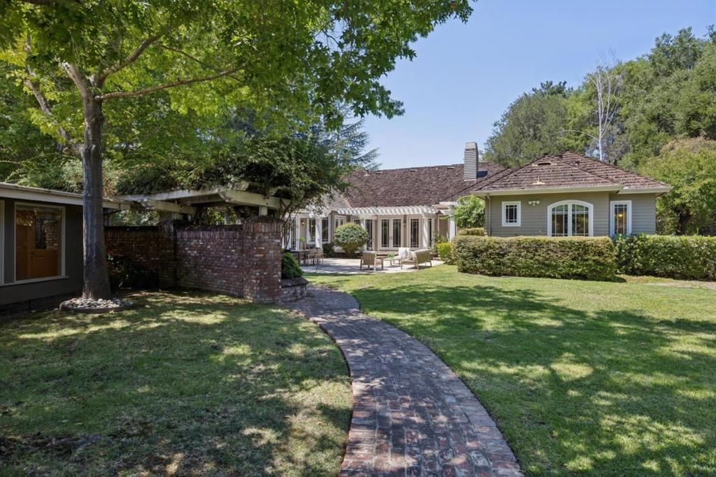 Image 38 of property listing at 14810 Farwell Avenue, Saratoga, CA 95070