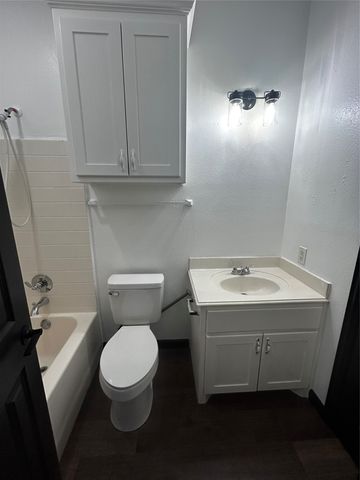 2000 County Road 1123, Godley, TX 76044