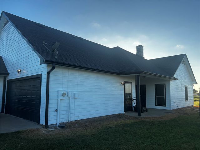 2000 County Road 1123, Godley, TX 76044