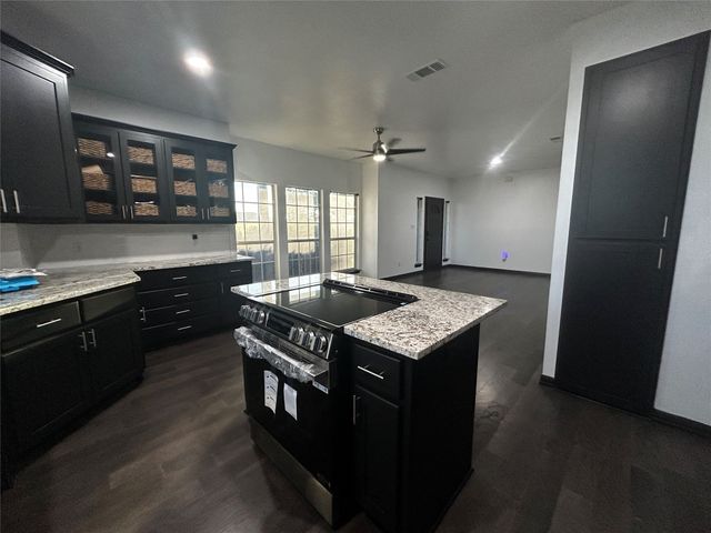 2000 County Road 1123, Godley, TX 76044