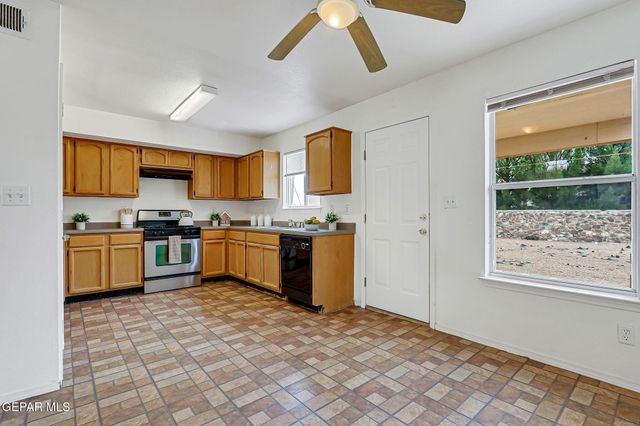 6205 Alina Baltazar Drive, El Paso, TX 79932