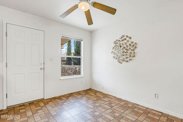 6205 Alina Baltazar Drive, El Paso, TX 79932