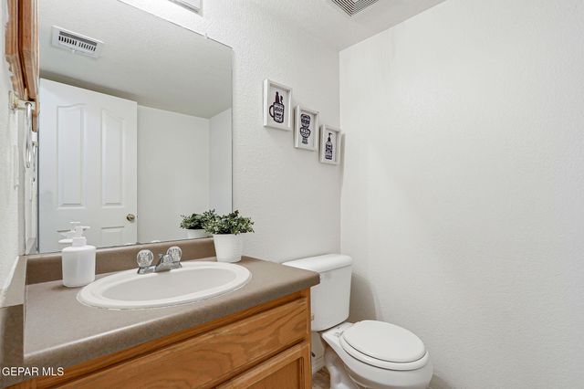 6205 Alina Baltazar Drive, El Paso, TX 79932