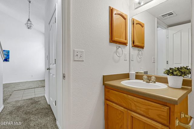 6205 Alina Baltazar Drive, El Paso, TX 79932