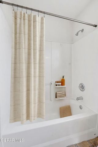 6205 Alina Baltazar Drive, El Paso, TX 79932