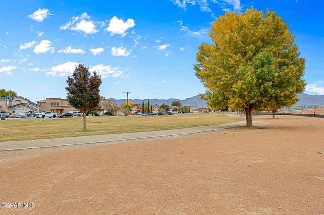 6205 Alina Baltazar Drive, El Paso, TX 79932