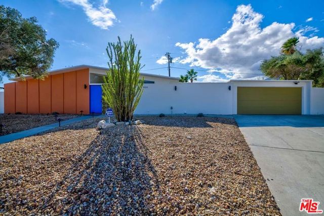 859 E Grace Circle, Palm Springs, CA 92262