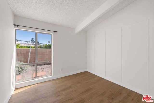 859 E Grace Circle, Palm Springs, CA 92262