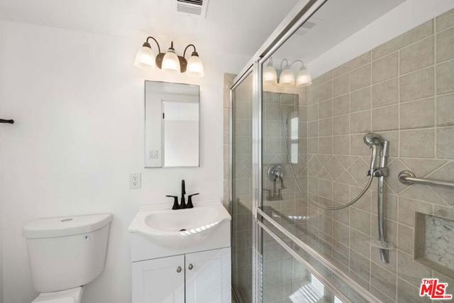 859 E Grace Circle, Palm Springs, CA 92262