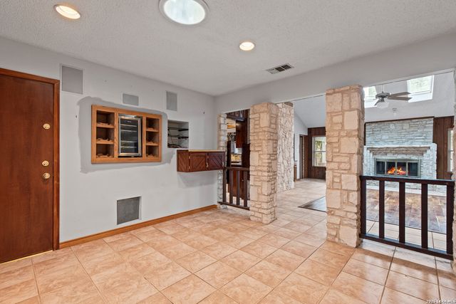 19611 Encino Way, San Antonio, TX 78259