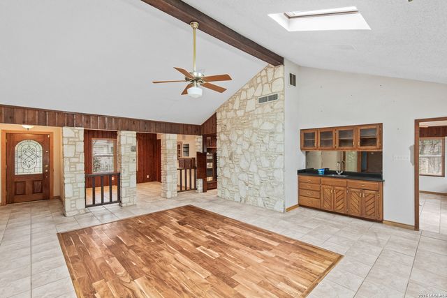 19611 Encino Way, San Antonio, TX 78259