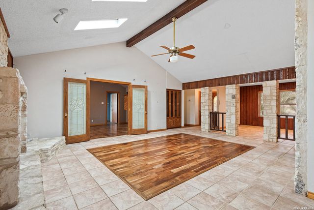 19611 Encino Way, San Antonio, TX 78259