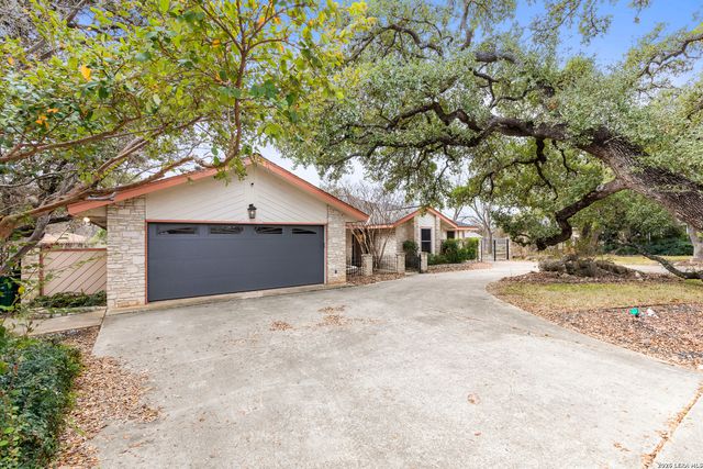 19611 Encino Way, San Antonio, TX 78259