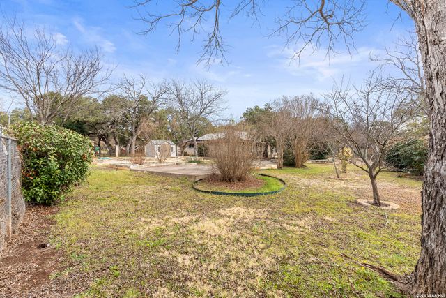 19611 Encino Way, San Antonio, TX 78259