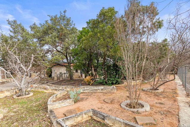 19611 Encino Way, San Antonio, TX 78259