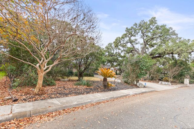 19611 Encino Way, San Antonio, TX 78259