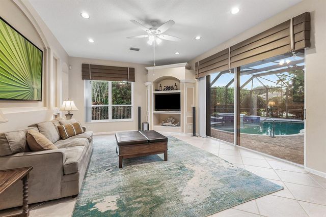 11130 Silver Ridge Street, Wellington, FL 33449