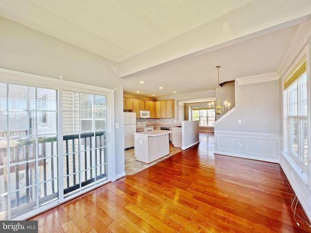 8118 RAINWATER CIR, Manassas, VA 20111