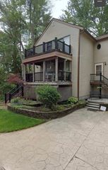 4 Bowers Ave, Tyngsborough, MA 01879