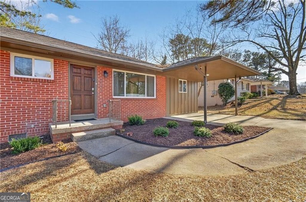 2708 Lancaster Drive, Atlanta, GA 30344