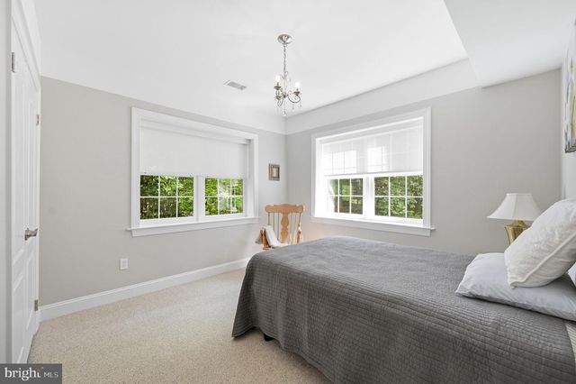 1257 NEW BEDFORD LN, Reston, VA 20194