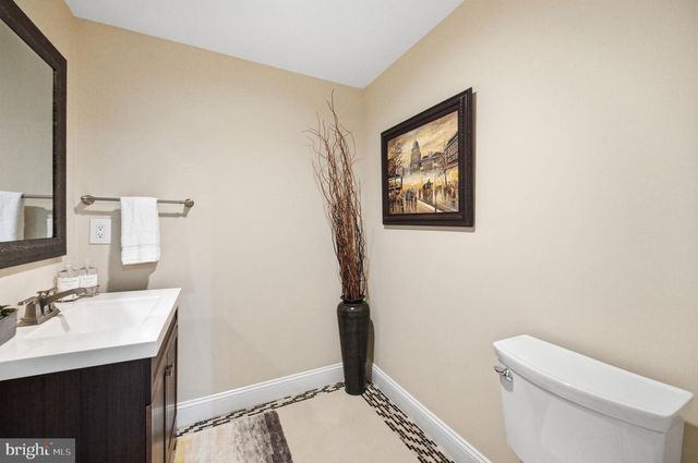 1257 NEW BEDFORD LN, Reston, VA 20194