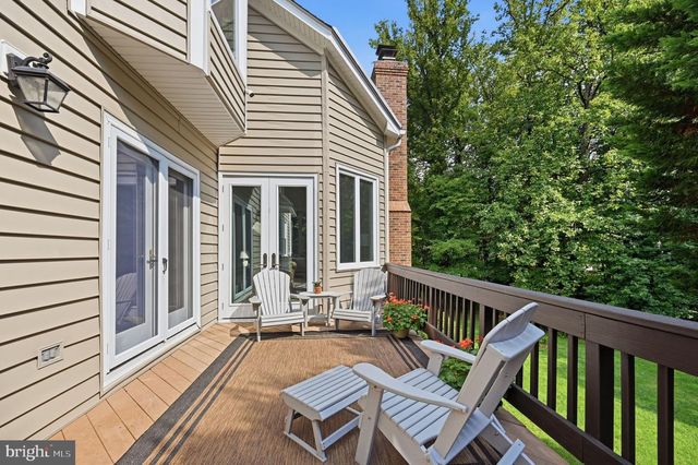 1257 NEW BEDFORD LN, Reston, VA 20194