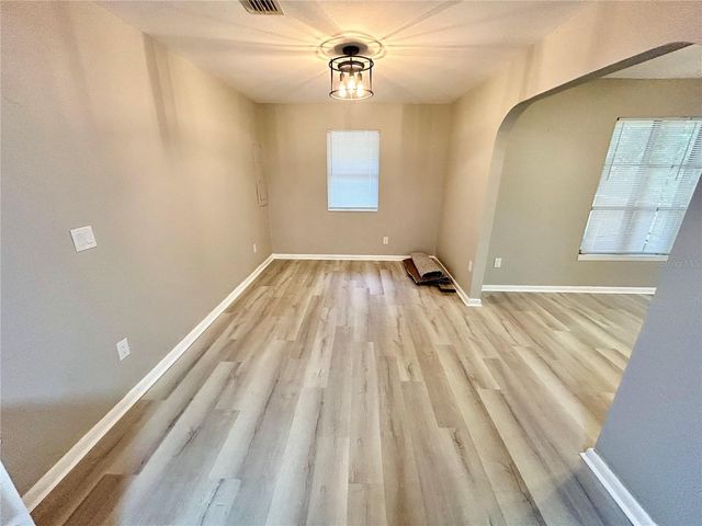 595 NW 100TH STREET, Ocala, FL 34475