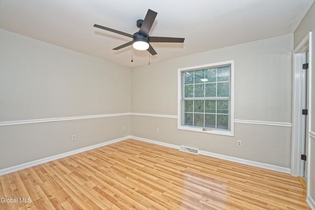 28 Manor Boulevard, Troy, NY 12180