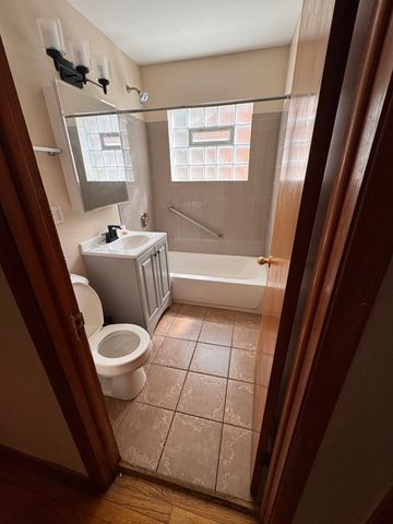 706 E 106th Street 1, Chicago, IL 60628