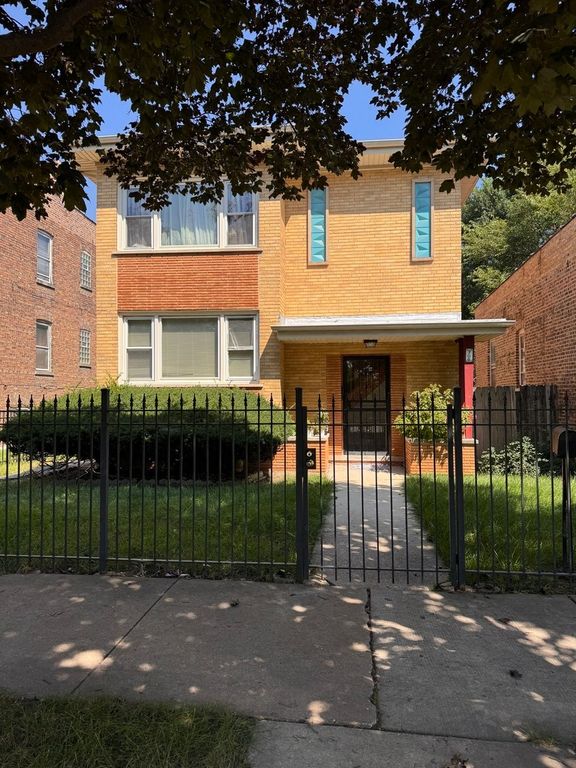 706 E 106th Street 1, Chicago, IL 60628