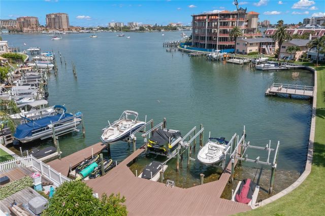 354 LARBOARD WAY, Clearwater Beach, FL 33767