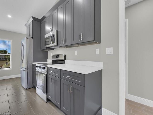 503 NE 31st ST, Cape Coral, FL 33909