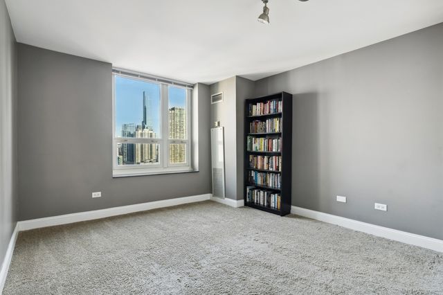 345 N LaSalle Drive 3302, Chicago, IL 60654