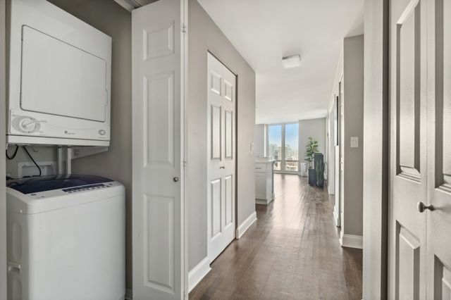 345 N LaSalle Drive 3302, Chicago, IL 60654