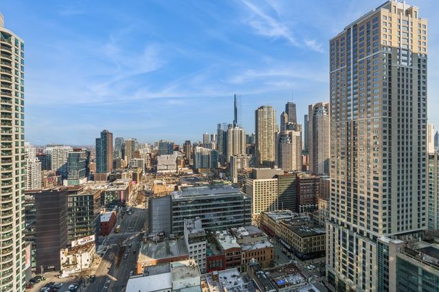 345 N LaSalle Drive 3302, Chicago, IL 60654