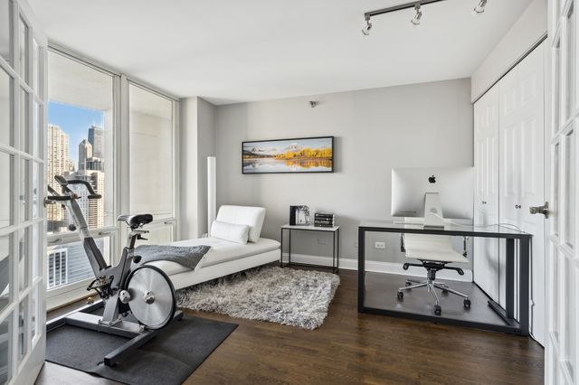 345 N LaSalle Drive 3302, Chicago, IL 60654