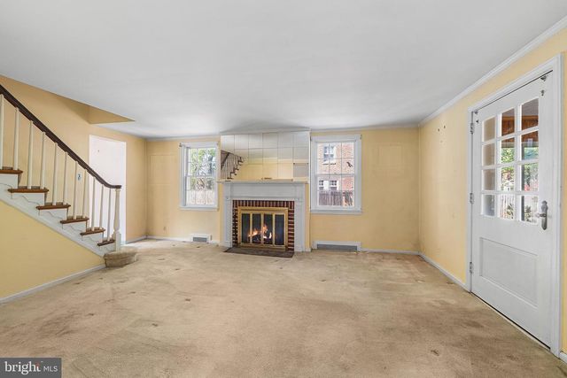 9 BARLEYCONE LN, Bryn Mawr, PA 19010