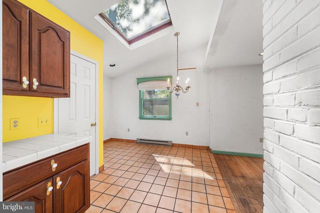 9 BARLEYCONE LN, Bryn Mawr, PA 19010