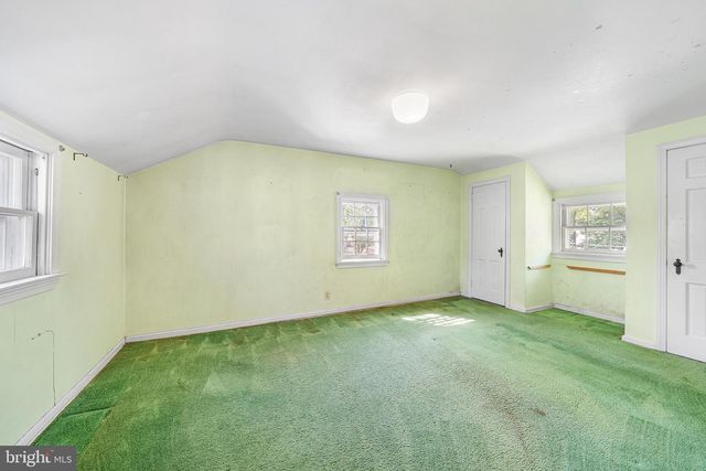 9 BARLEYCONE LN, Bryn Mawr, PA 19010