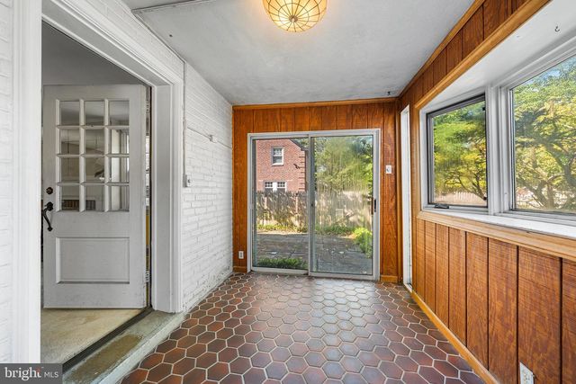 9 BARLEYCONE LN, Bryn Mawr, PA 19010