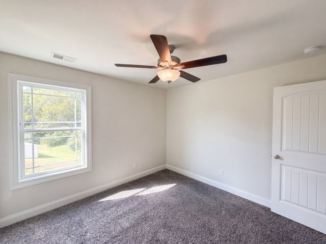 5152 Cedar Retreat Dr, Murfreesboro, TN 37129