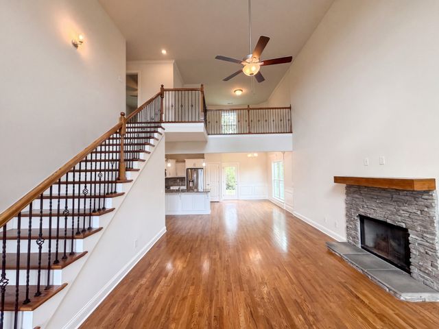 5152 Cedar Retreat Dr, Murfreesboro, TN 37129