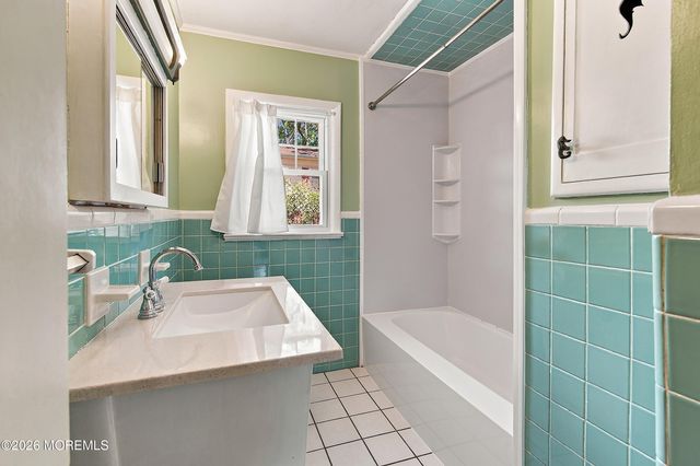 2247 Newark Avenue, Manasquan, NJ 08736