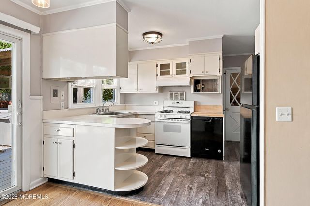 2247 Newark Avenue, Manasquan, NJ 08736