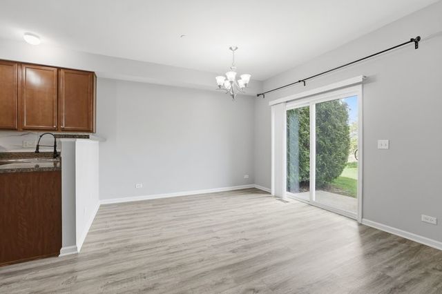 9910 Williams Drive 51-02, Huntley, IL 60142
